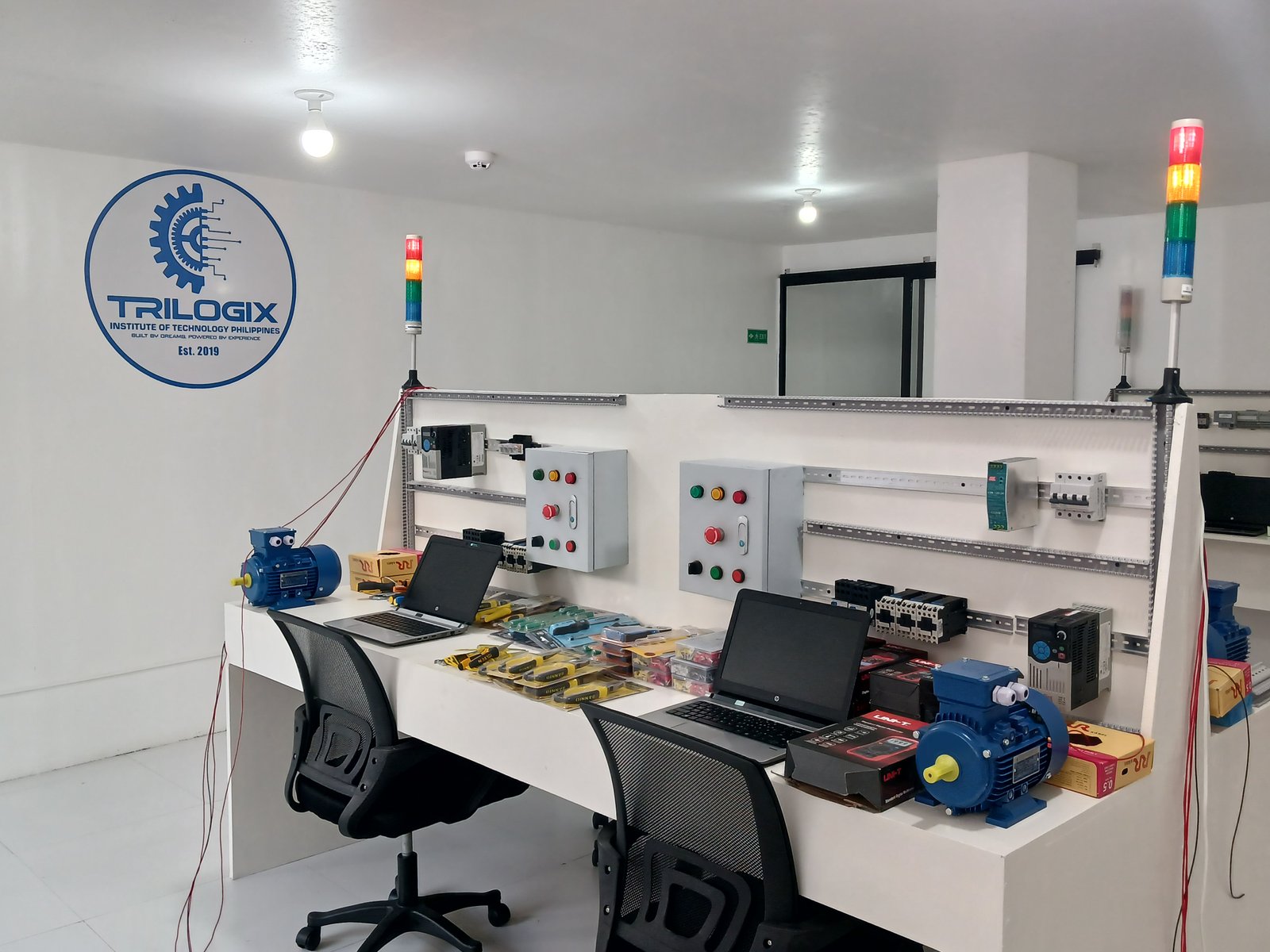 On-site corporate technical training
